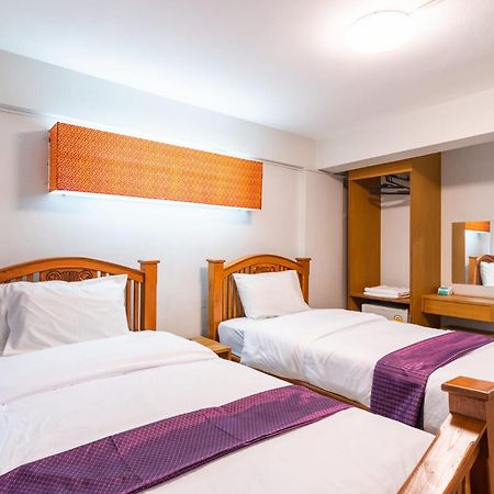 Go Inn Khaosan Road Bkk - โกอินน์ ตรอกข้าวสาร Bangkok Bagian luar foto