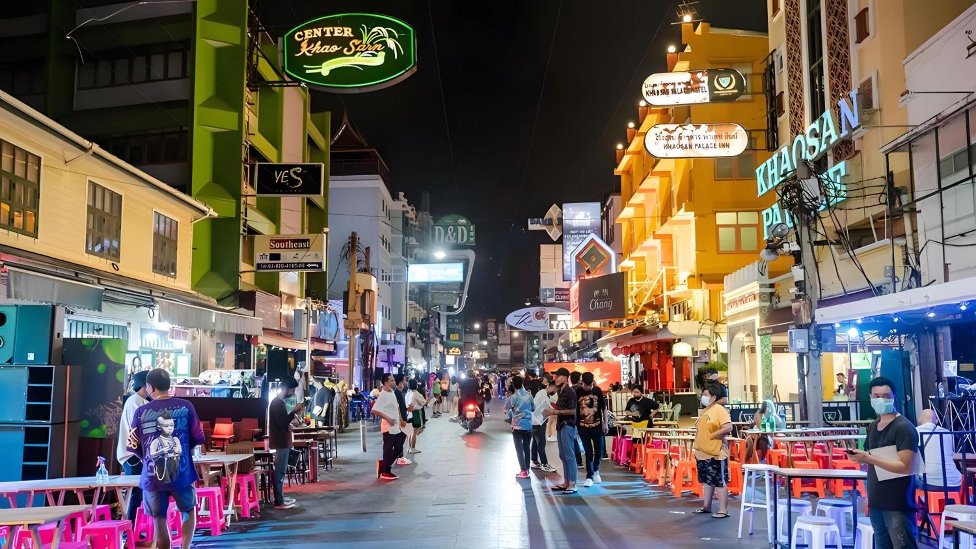 Go Inn Khaosan Road Bkk - โกอินน์ ตรอกข้าวสาร Bangkok Bagian luar foto